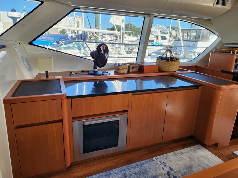 Slide: The Image of Aquila 44 Yacht 2016 - 28