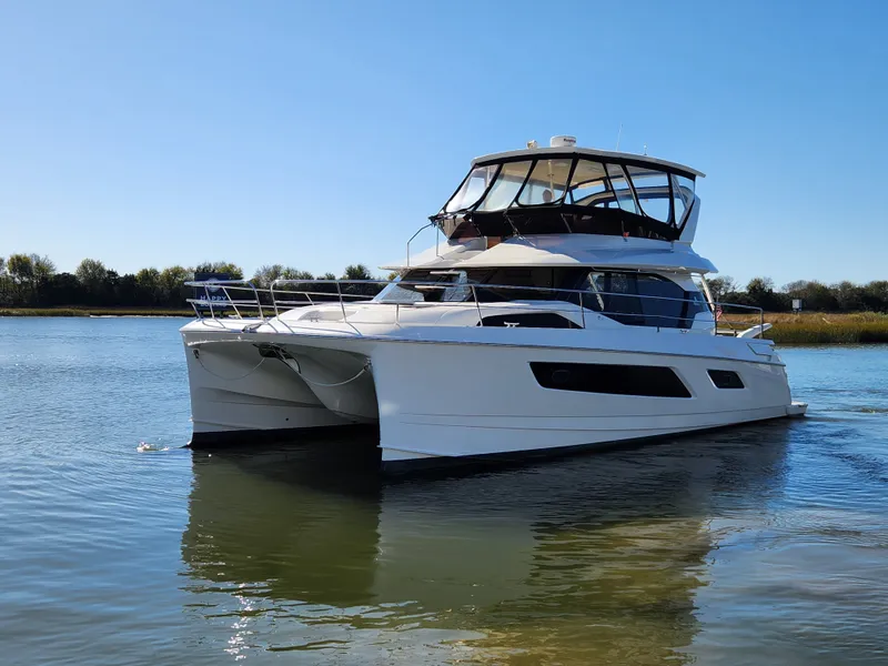 Slide: The Image of Aquila 44 Yacht 2016 - 5