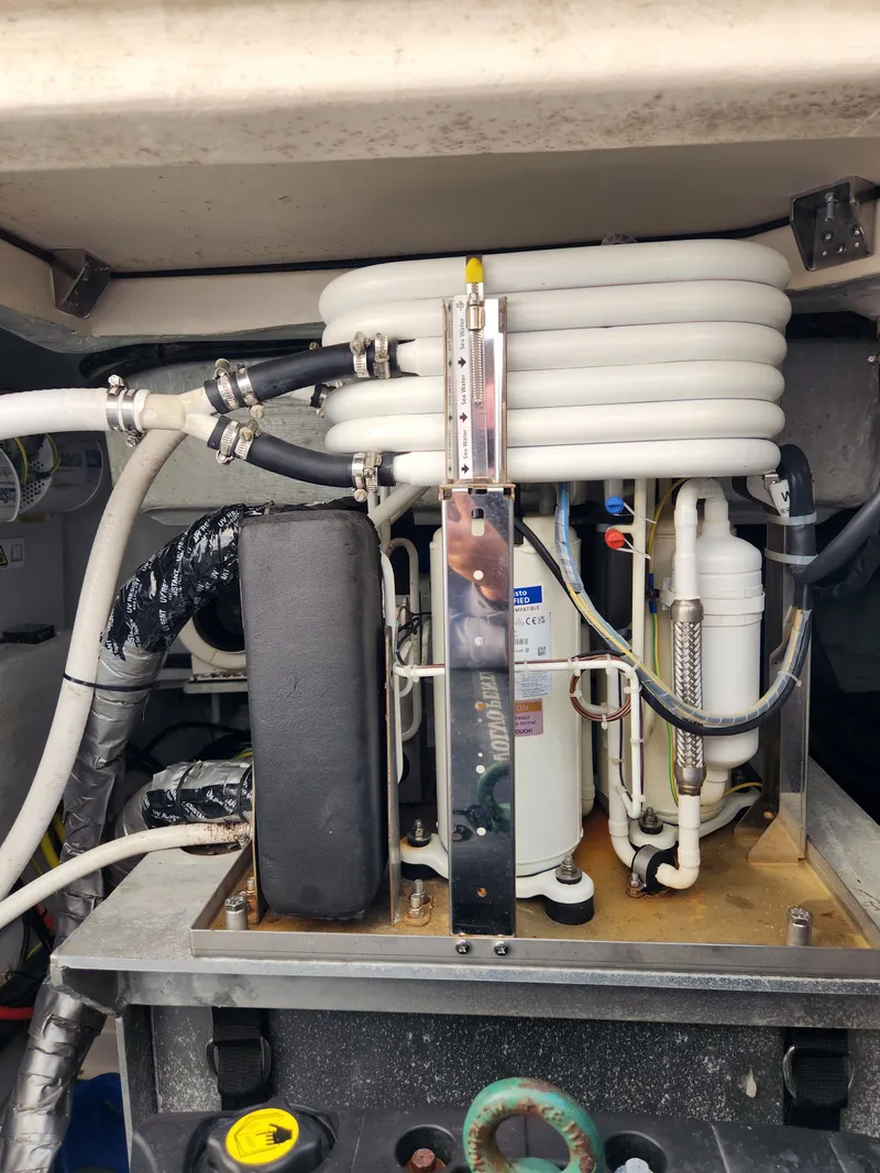 Slide: The Image of Aquila 44 Yacht 2016 - 71