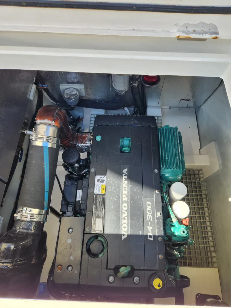 Slide: The Image of Aquila 44 Yacht 2016 - 74