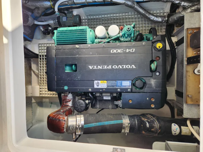 Slide: The Image of Aquila 44 Yacht 2016 - 75