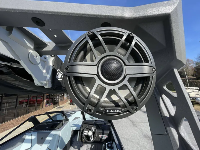 Slide: The Image of Nautique Super Air Nautique S23 2023 - 19