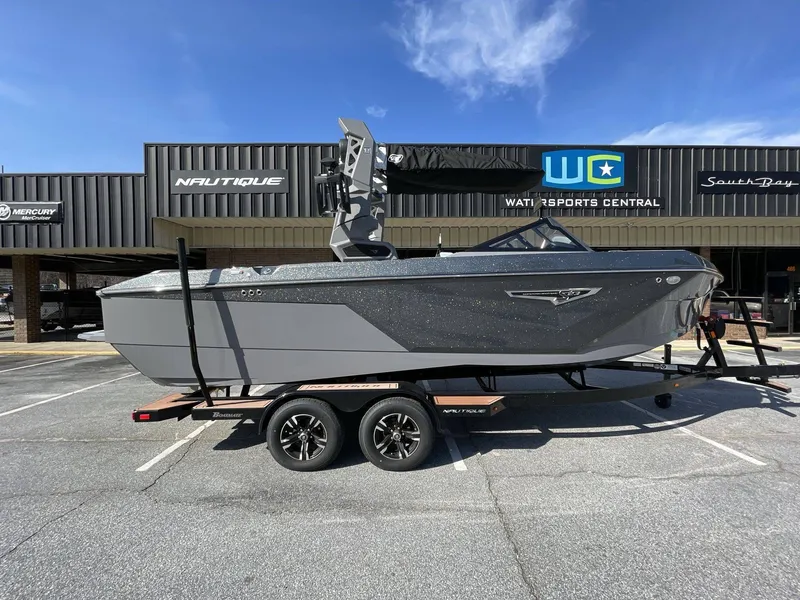 Slide: The Image of Nautique Super Air Nautique S23 2023 - 21