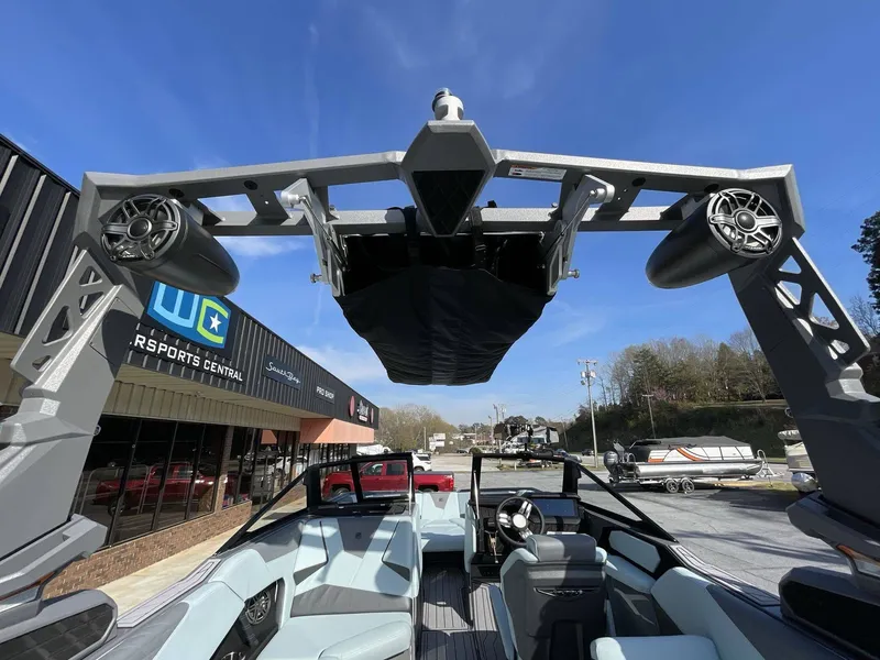 Slide: The Image of Nautique Super Air Nautique S23 2023 - 35