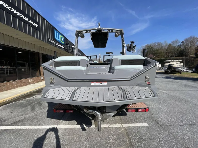 Slide: The Image of Nautique Super Air Nautique S23 2023 - 36