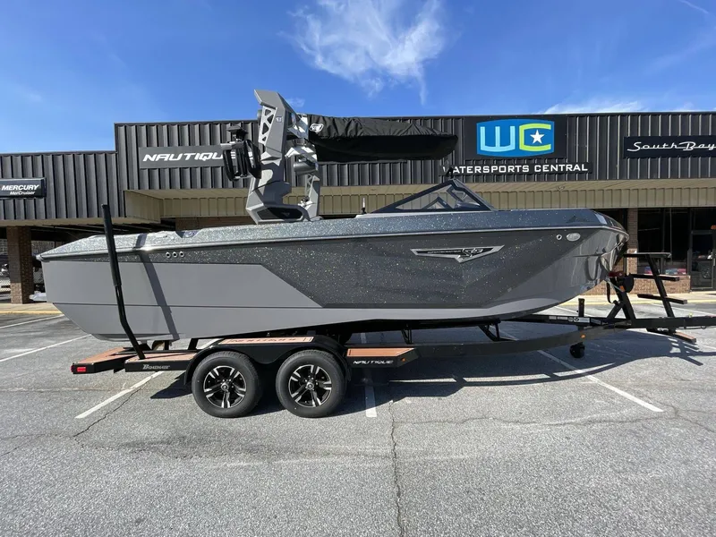 Slide: The Image of Nautique Super Air Nautique S23 2023 - 4