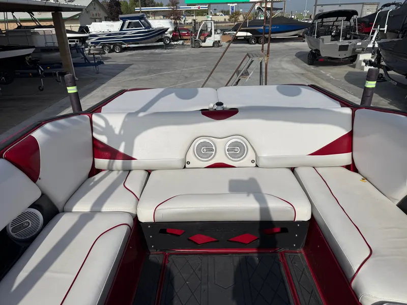 Slide: The Image of Axis Wake Research A24 2014 - 15