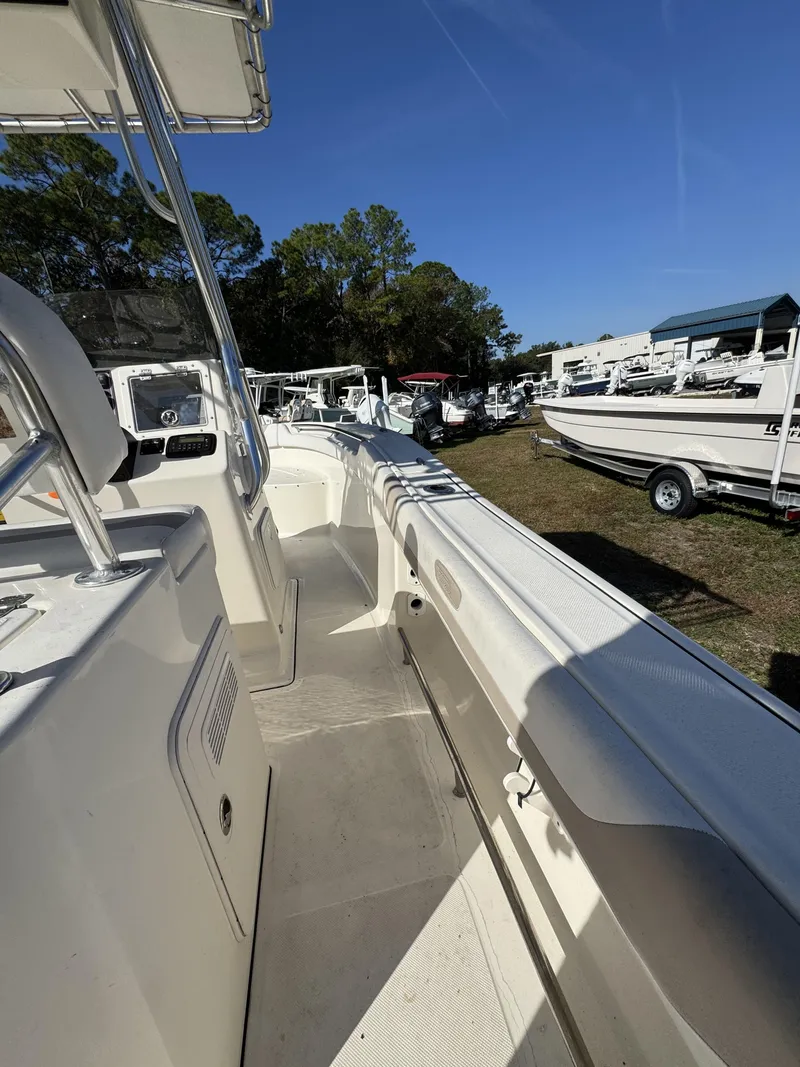 Slide: The Image of Pioneer 197 Sport Fish 2014 - 12