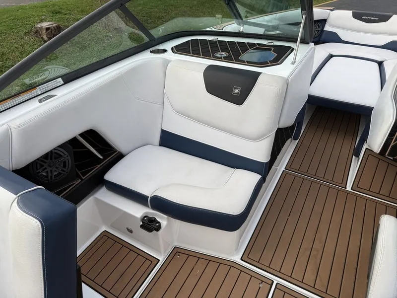 Slide: The Image of Nautique Super Air Nautique GS22 2018 - 11