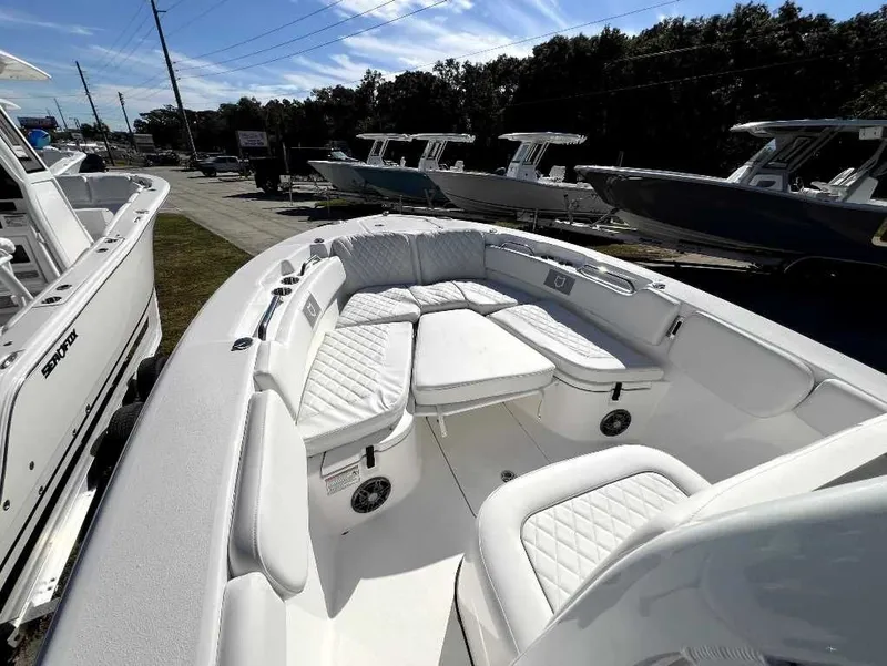 Slide: The Image of Sea Fox 248 Commander 2026 - 10