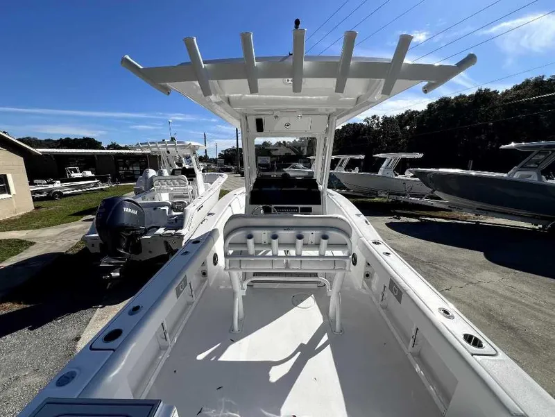 Slide: The Image of Sea Fox 248 Commander 2026 - 6