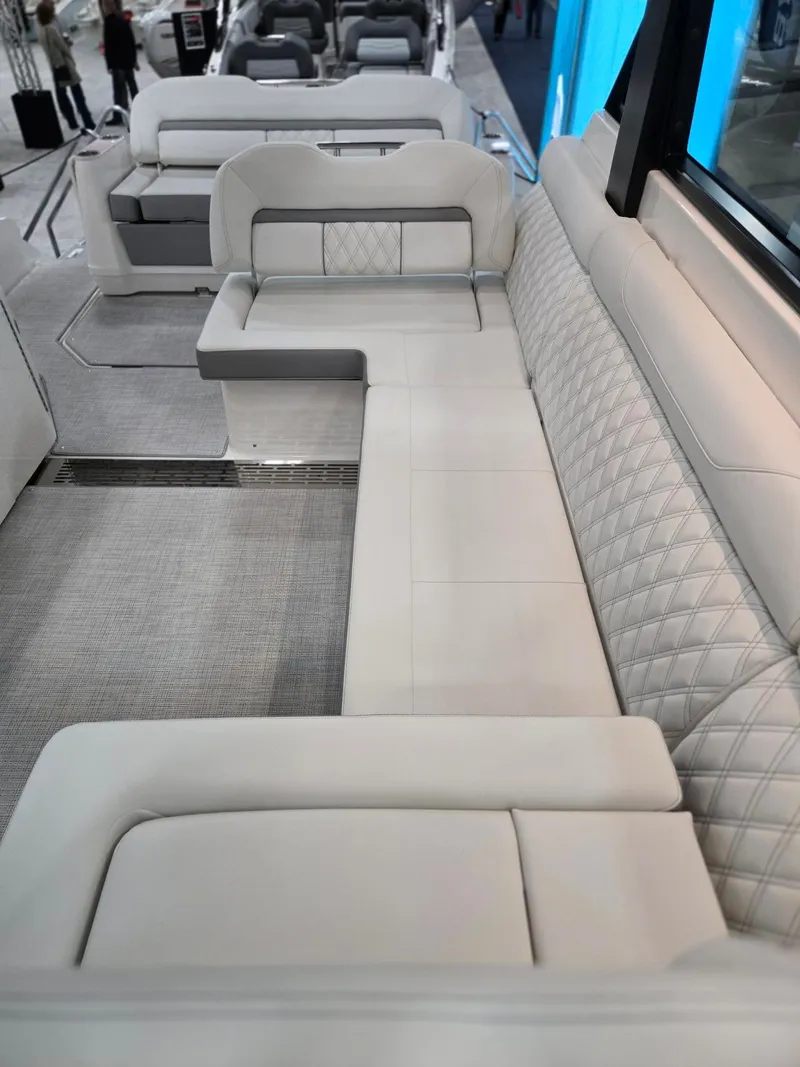 Slide: The Image of Regal 36 Grande Coupe 2026 - 18