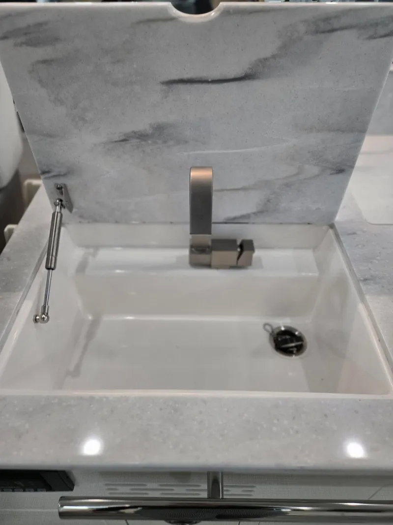 Slide: The Image of Regal 36 Grande Coupe 2026 - 40