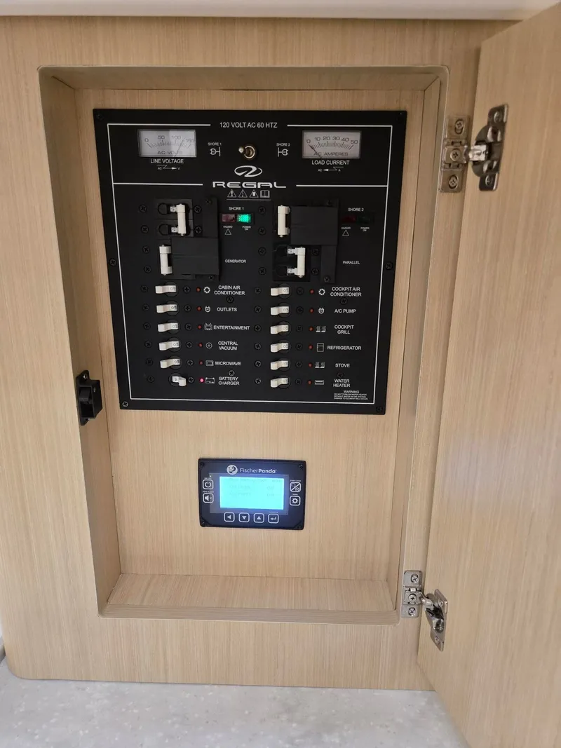 Slide: The Image of Regal 36 Grande Coupe 2026 - 45