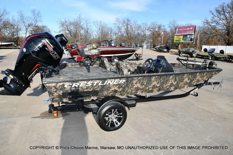 Slide: The Image of Crestliner VT 18 DX w/115HP Mercury Pro-XS 2018 - 14