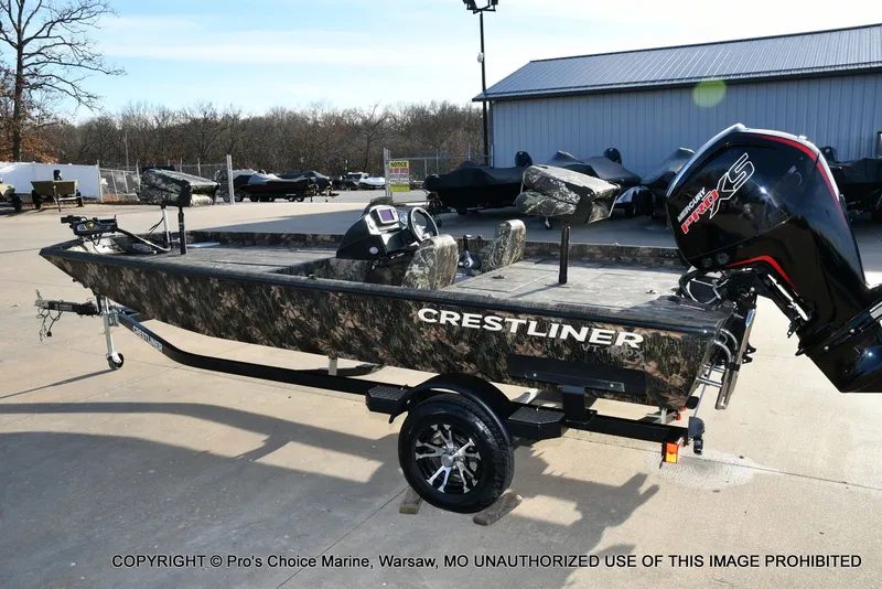 Slide: The Image of Crestliner VT 18 DX w/115HP Mercury Pro-XS 2018 - 21