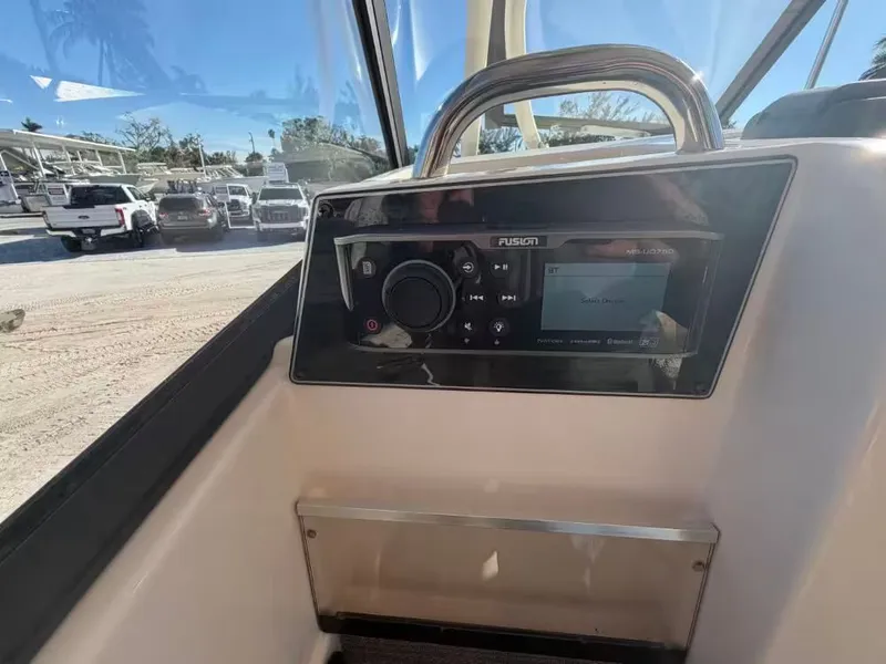 Slide: The Image of Grady-White Freedom 275 2016 - 10