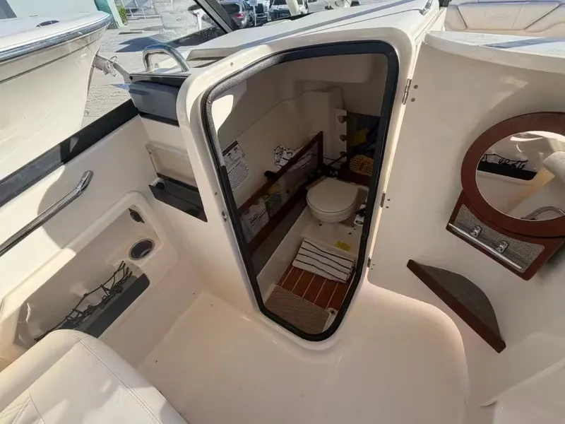 Slide: The Image of Grady-White Freedom 275 2016 - 19