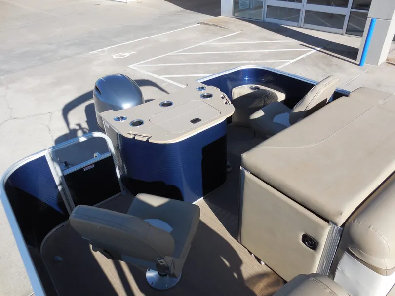 Slide: The Image of Bennington 22 SFX 2017 - 10