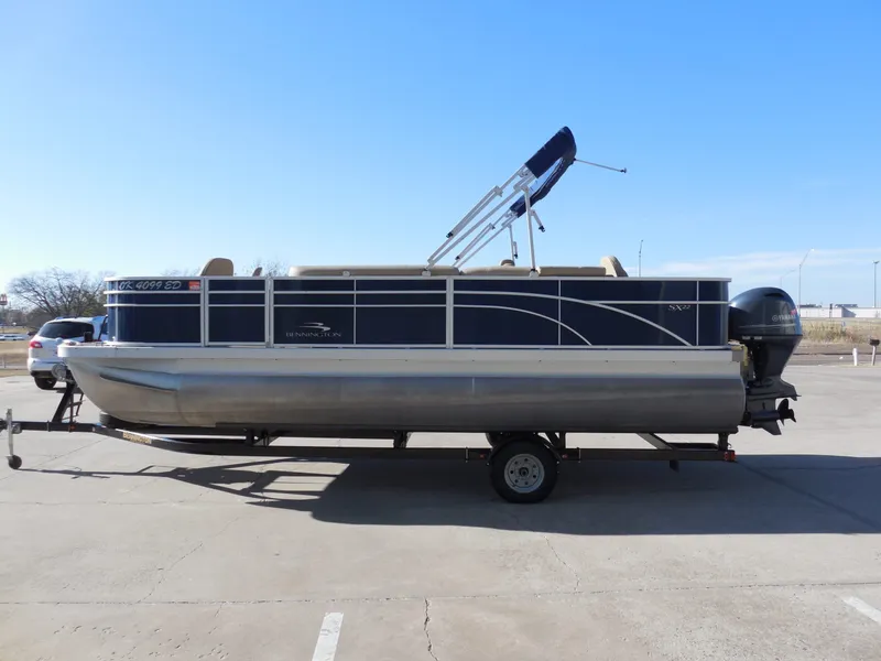 Slide: The Image of Bennington 22 SFX 2017 - 5