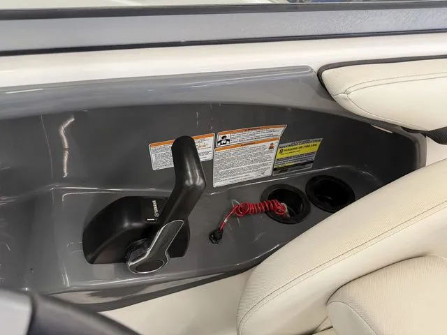 Slide: The Image of Yamaha SX190 2015 - 19