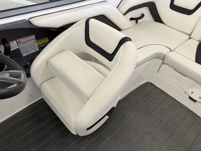 Slide: The Image of Yamaha SX190 2015 - 13