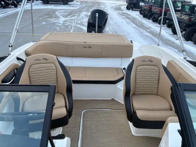 Slide: The Image of Sea Ray SPX 190 Outboard 2023 - 19