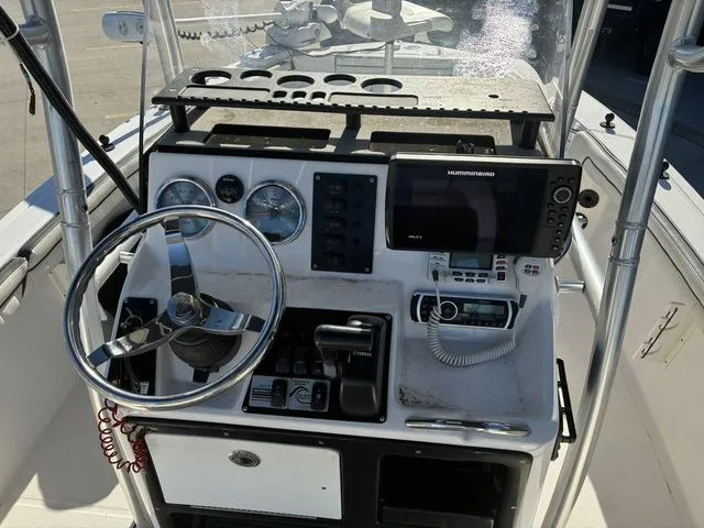 Slide: The Image of Yamaha 190 FSH Deluxe 2016 - 16