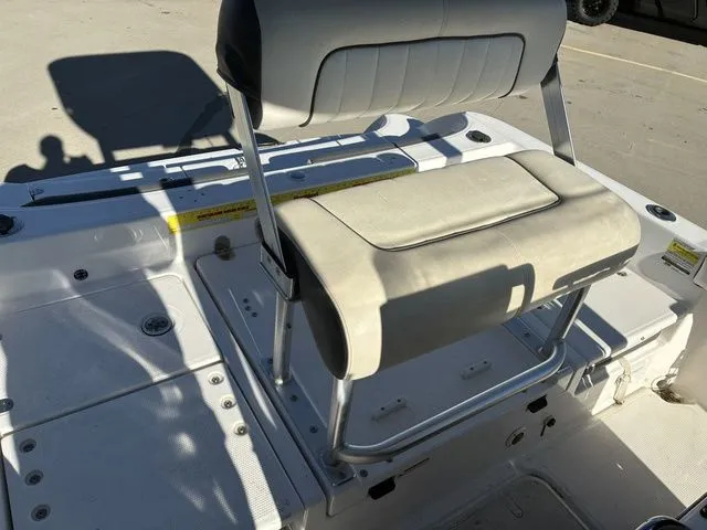 Slide: The Image of Yamaha 190 FSH Deluxe 2016 - 22