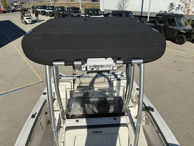 Slide: The Image of Yamaha 190 FSH Deluxe 2016 - 23