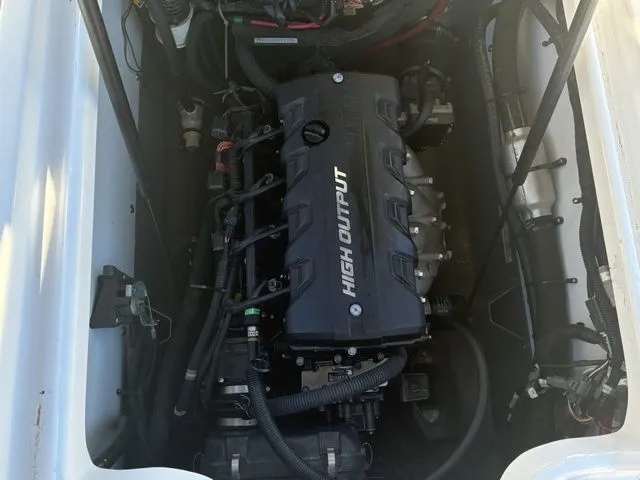 Slide: The Image of Yamaha 190 FSH Deluxe 2016 - 46