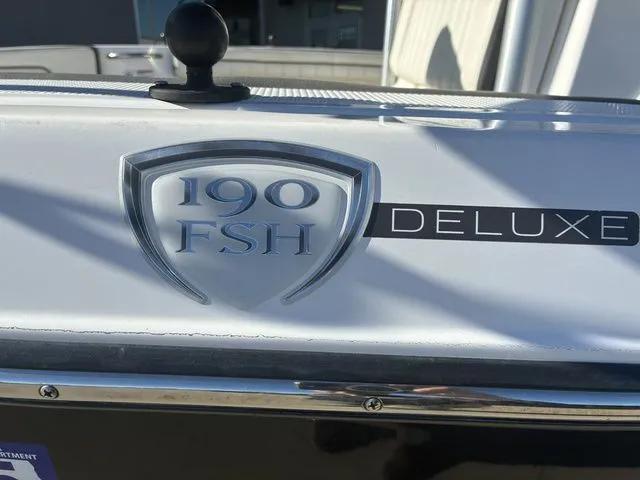 Slide: The Image of Yamaha 190 FSH Deluxe 2016 - 8