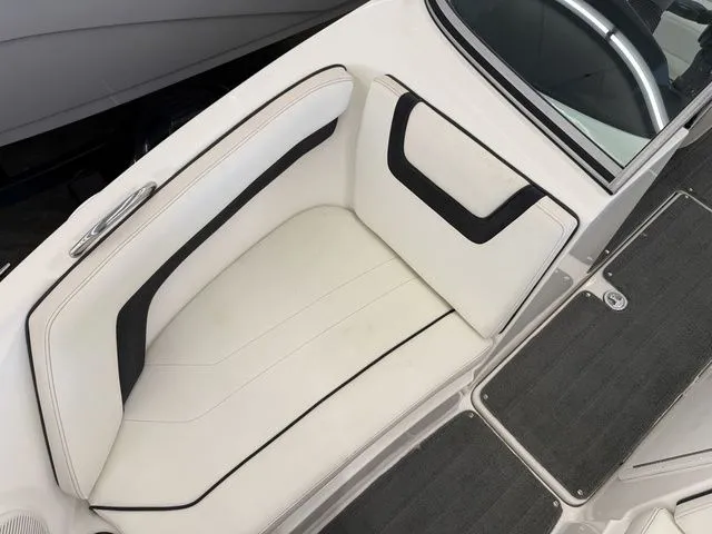 Slide: The Image of Yamaha SX190 2015 - 24