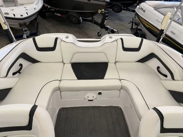 Slide: The Image of Yamaha SX190 2015 - 6