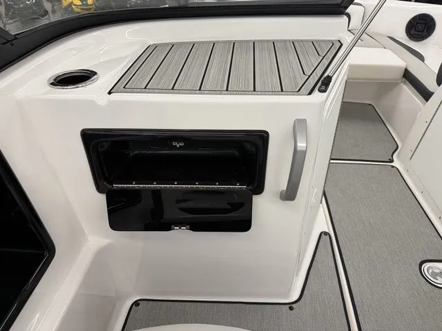 Slide: The Image of Yamaha SX195 2024 - 16