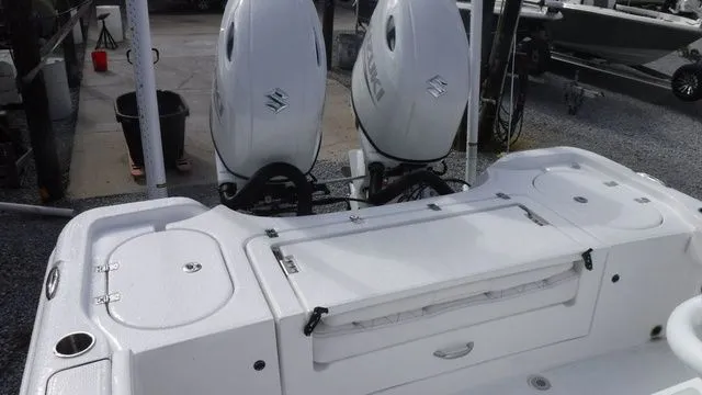 Slide: The Image of Blazer Bay Makaira 2800 2026 - 20