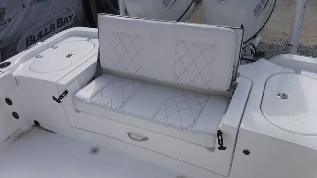 Slide: The Image of Blazer Bay Makaira 2800 2026 - 21