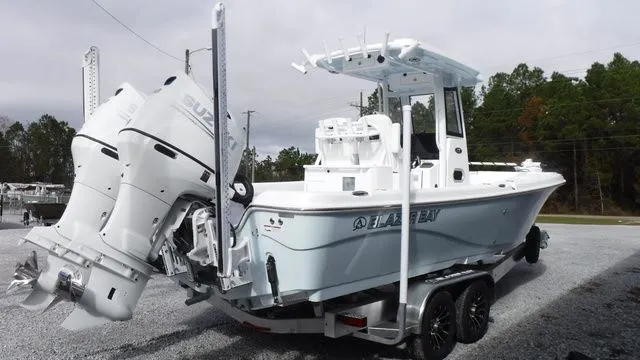 Slide: The Image of Blazer Bay Makaira 2800 2026 - 4