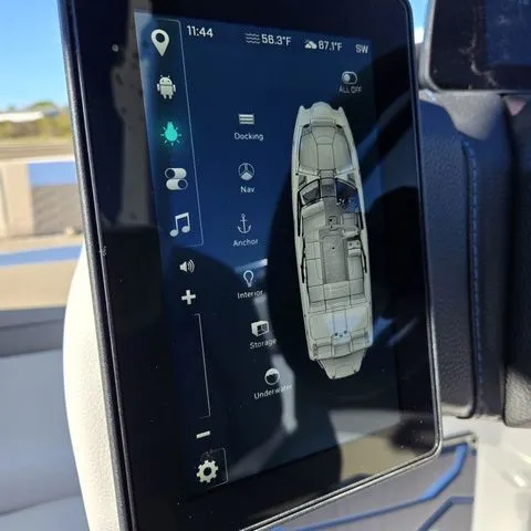 Slide: The Image of Malibu Wakesetter MXZ 24 MXZ 2026 - 26