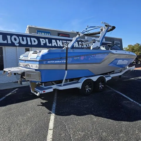 Slide: The Image of Malibu Wakesetter MXZ 24 MXZ 2026 - 4