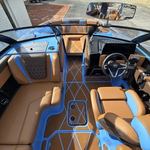 Slide: The Image of Malibu M Series M230 2026 - 12