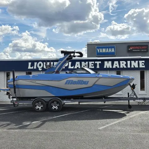 Slide: The Image of Malibu M Series M230 2026 - 3