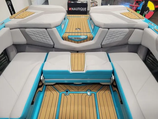 Slide: The Image of Nautique Super Air Nautique G23 2023 - 10