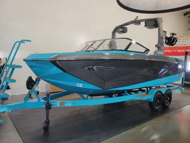Slide: The Image of Nautique Super Air Nautique G23 2023 - 4