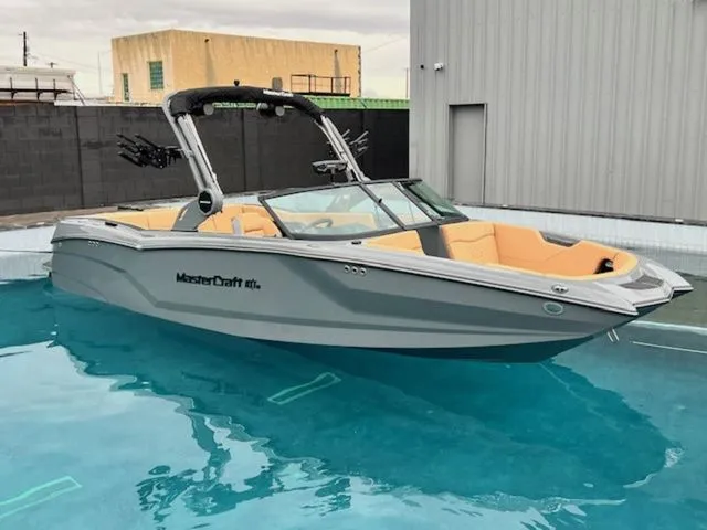 Slide: The Image of MasterCraft NXT24 2026 - 3