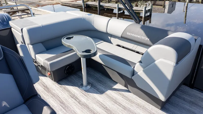 Slide: The Image of Bennington 21 S CRUISE 2026 - 11