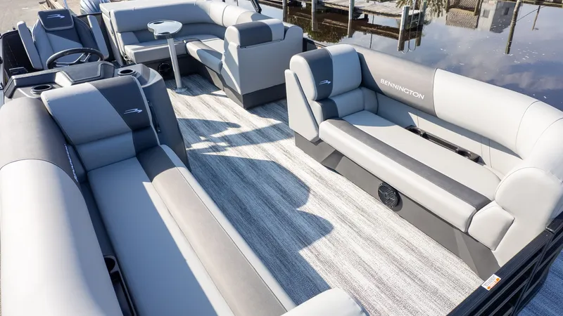 Slide: The Image of Bennington 21 S CRUISE 2026 - 14