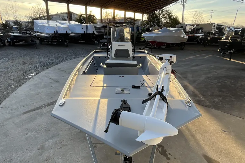 Slide: The Image of 2026 Tracker Bass Tracker Classic CC boat in a showroom, front view. - 50