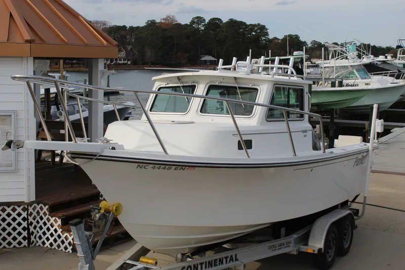 Slide: The Image of Parker Marine 2120 Sport Cabin 2014 - 3