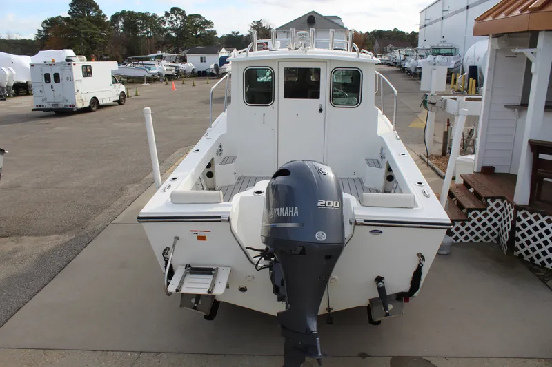 Slide: The Image of Parker Marine 2120 Sport Cabin 2014 - 5